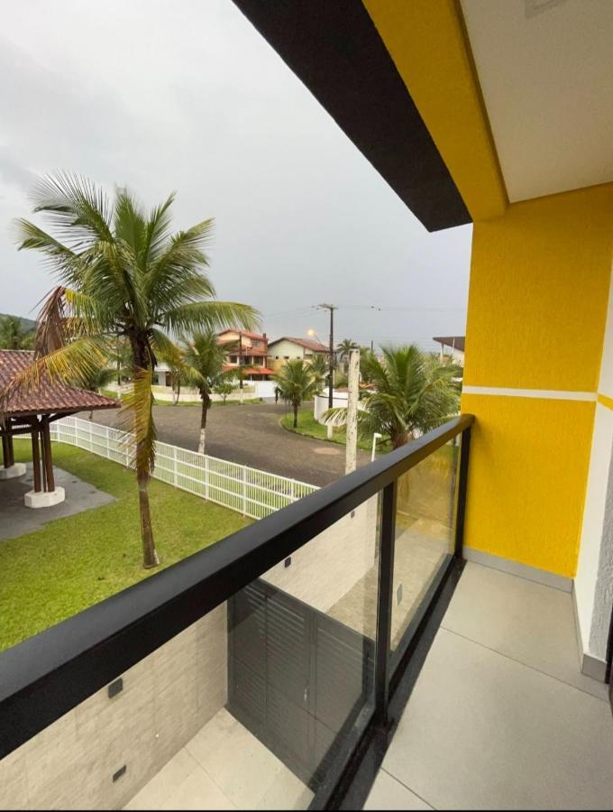 Chale Amarelo Villa อิตันญาเอม ภายนอก รูปภาพ