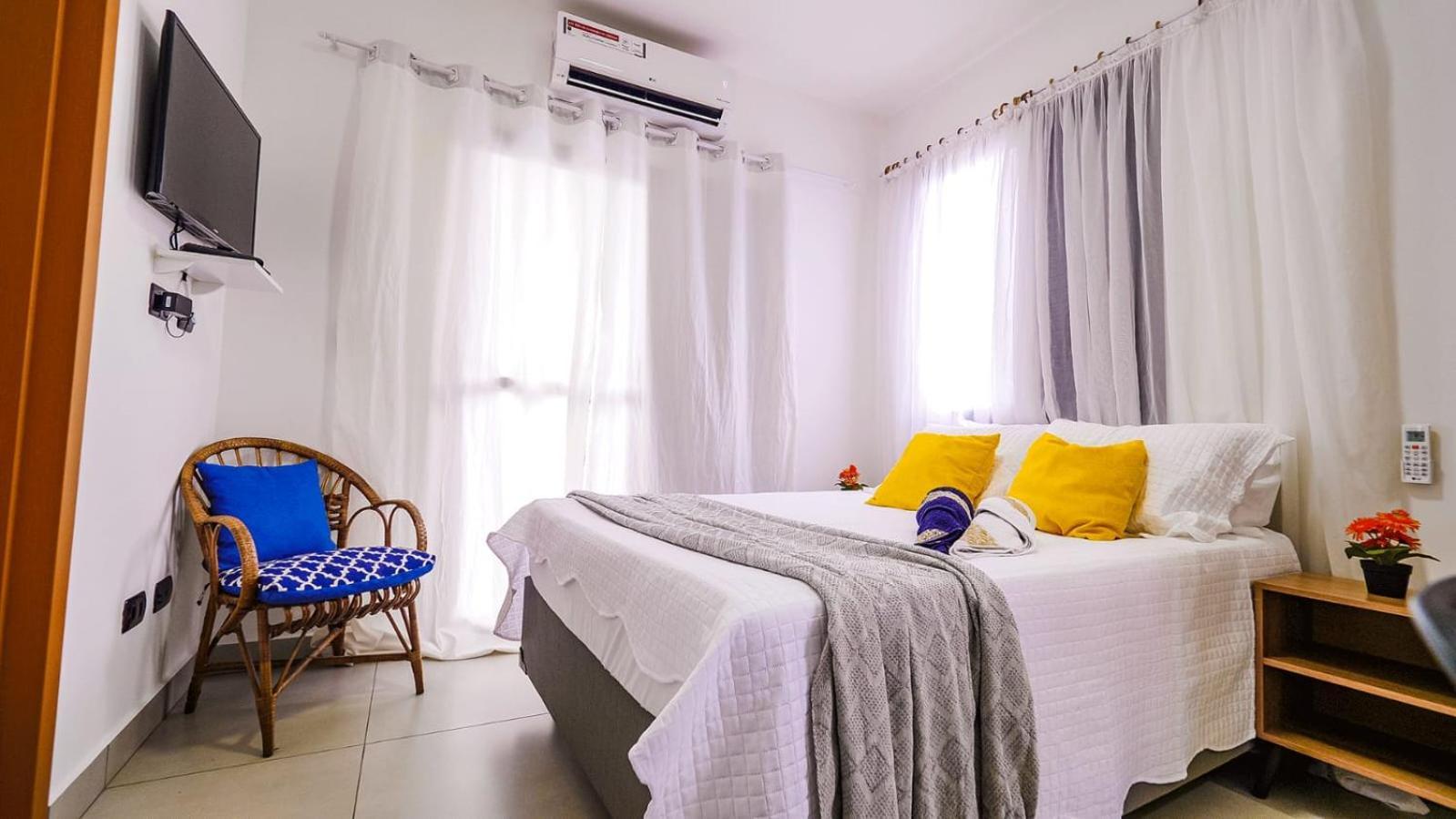 Chale Amarelo Villa อิตันญาเอม ภายนอก รูปภาพ