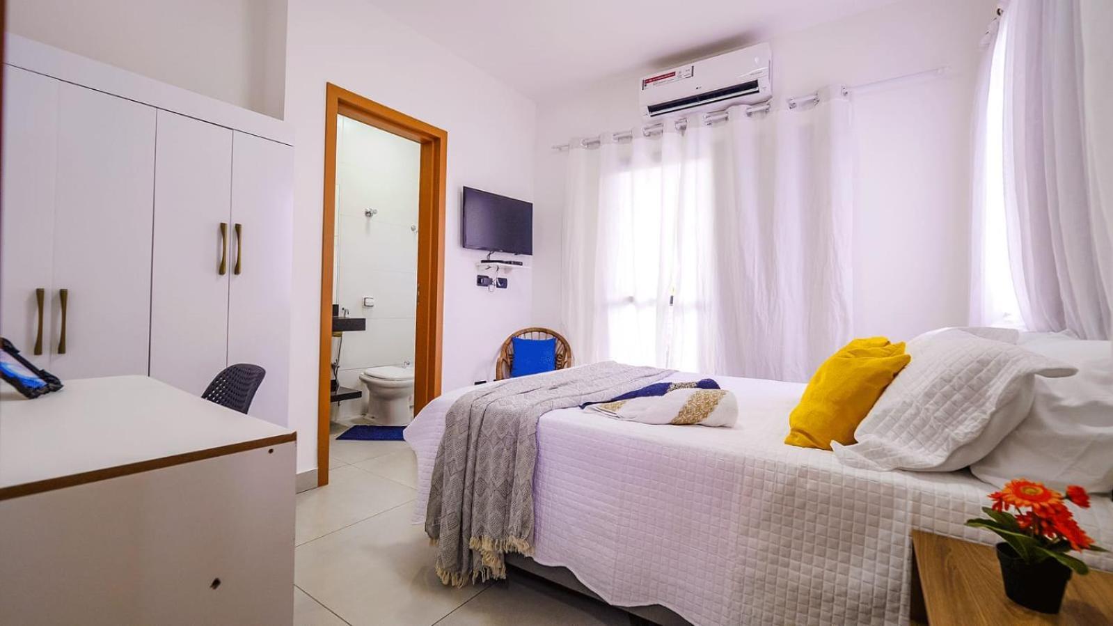 Chale Amarelo Villa อิตันญาเอม ภายนอก รูปภาพ